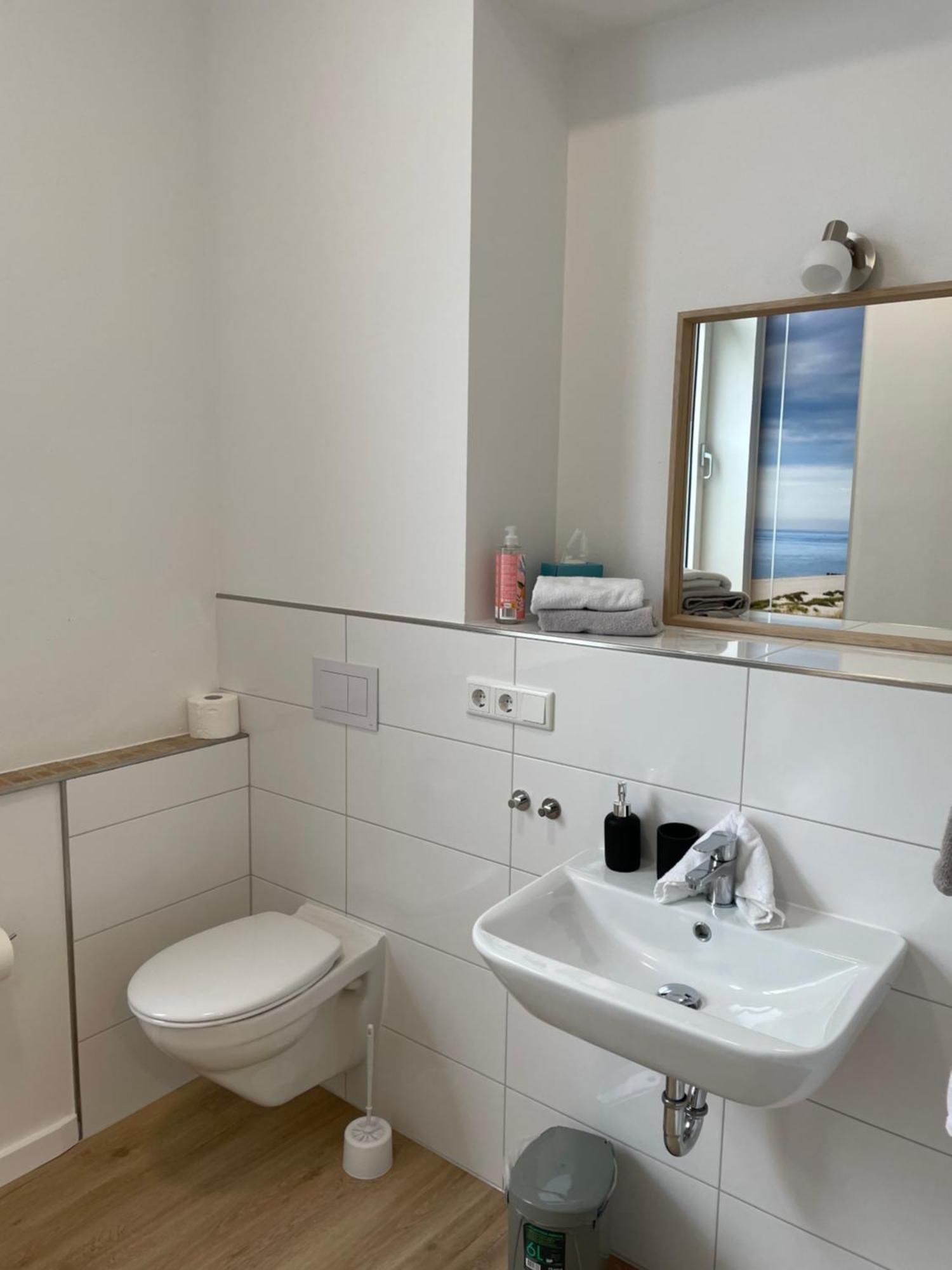 Rhauderfehn Hotel Alte Navigationsschule מראה חיצוני תמונה